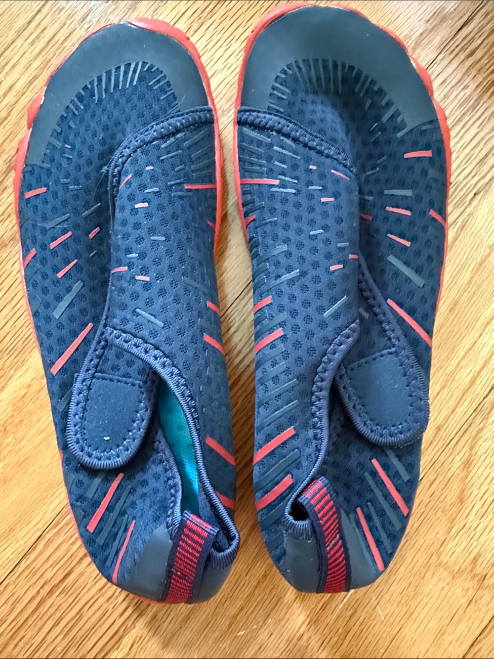 Merance Kids Water Shoes Navy/red – Size EU 35 (Approx US Youth 4) NWOT